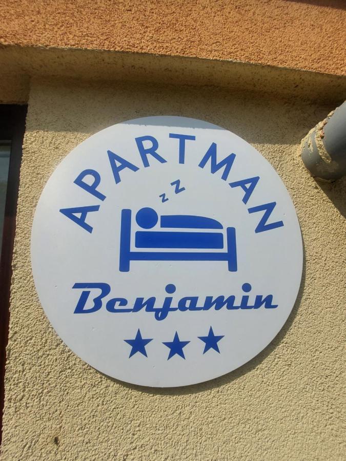 トゥズラApartman Benjaminアパートメント エクステリア 写真
